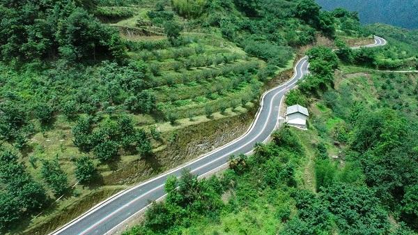 云南景东黄草岭:向着绿色崛起典范之村迈进