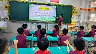 郑州高新区外国语小学开展“浓情端午 悠悠粽香”主题实践课程