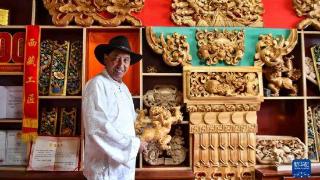 西藏工匠拉巴次仁的木雕之旅