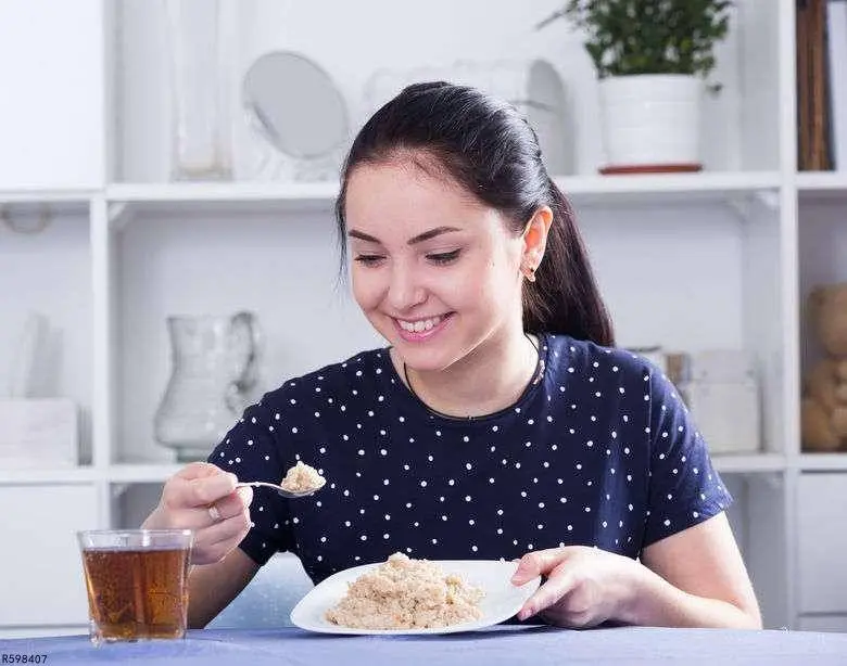 坚持食用燕麦，4大好处会不请自来，让人惊喜！