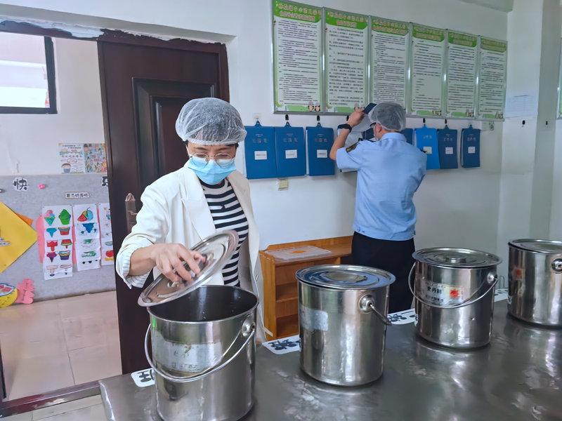 黔西市林泉镇：守护校园美好“食”光