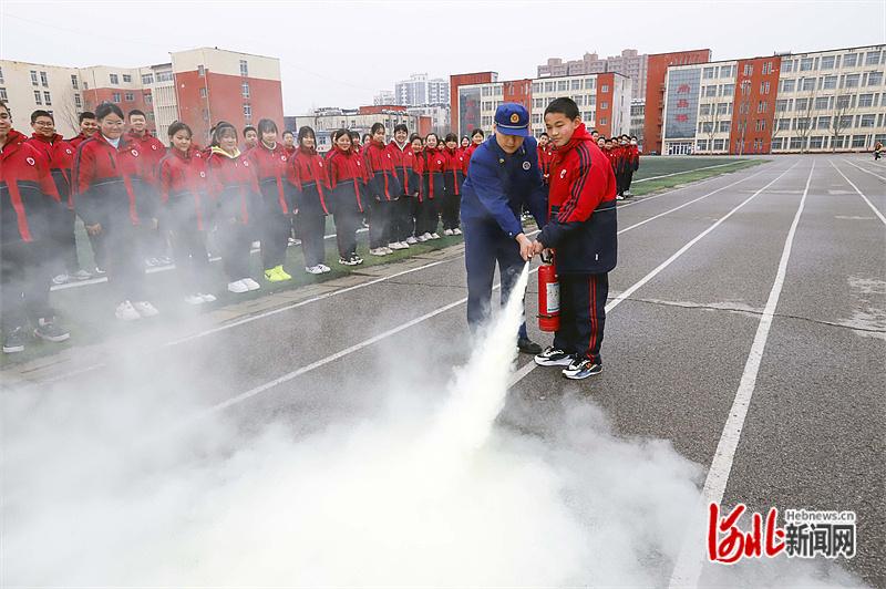 河北唐山：开展中小学生安全教育日系列活动