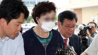 77岁丈母娘当庭被捕，总统的脸往哪搁？