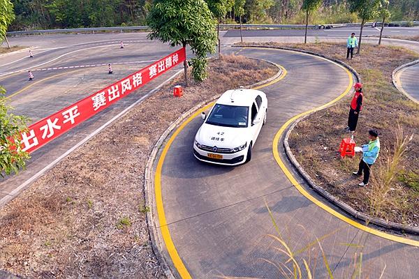 南宁建宁水务集团举办驾驶技能竞赛