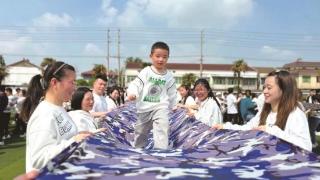 春季亲子运动会 让幼儿们释放童真