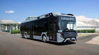比亚迪与西班牙厂商合作推出首款定制化12米纯电巴士