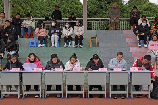 边境教育提升工程那坡县受援学校教研团队参加百色市第一小学展示评比活动