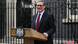 英国首相召开紧急会议 拟设“常备军”应对骚乱