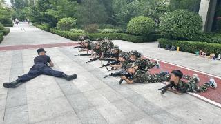 萌娃军训促成长，淄博绿城百合退役军人服务站开展暑期系列活动