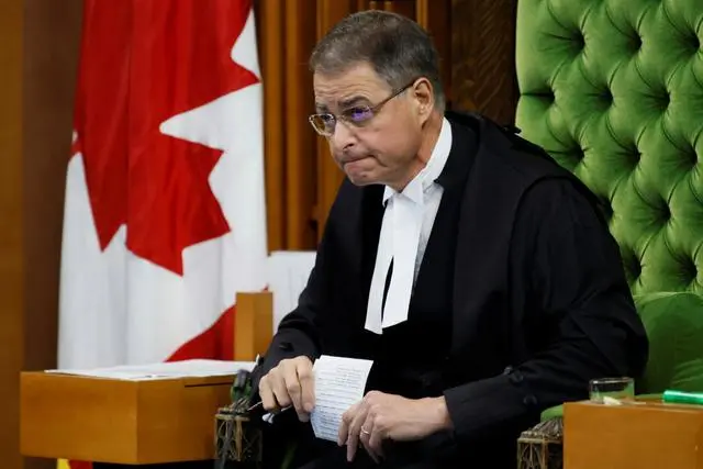 众议长引咎辞职，特鲁多焦头烂额，“纳粹乌龙”事件让加拿大丢脸