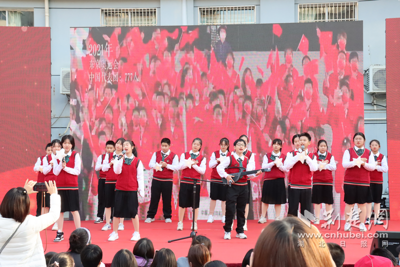 六中位育中学举办文化艺术节 学生：每一个节目都太棒了！