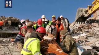 被困超6天！土耳其多名地震幸存者获救，包括一位85岁老人