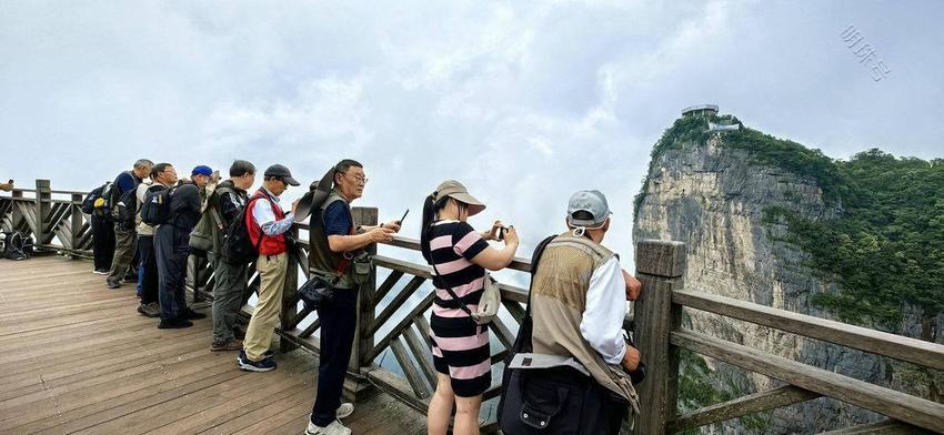 泰安市摄影家协会摄影采风之旅走进神秘的天门山