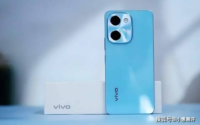 vivo Y100i标准版价格跌破千元，到手仅需需837元