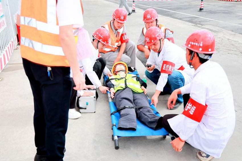 高处坠落事故应急预案演练在广州南沙举行