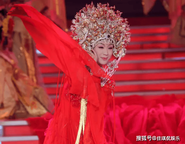 凭一己之力得罪“梅派”，李玉刚的“跌落神坛”，一切都有迹可循