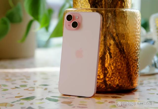 iPhone15系列真的失败了？了解完原因，只能说怪不得