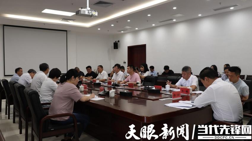 学习贯彻落实《意见》要求 省工商联召开商（协）会、民营企业座谈会