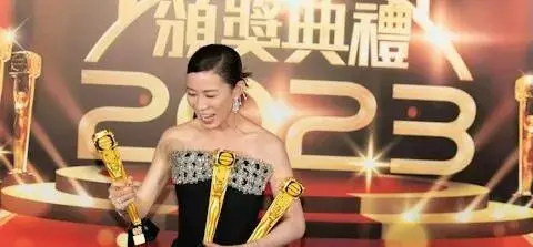 36岁TVB花旦无缘撼赢佘诗曼遗憾失视后，凭实力证没靠关系上位