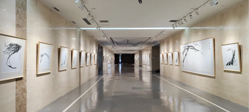 新闻资讯 | “咏兰——何茂峰书画艺术展”巡展至临沂