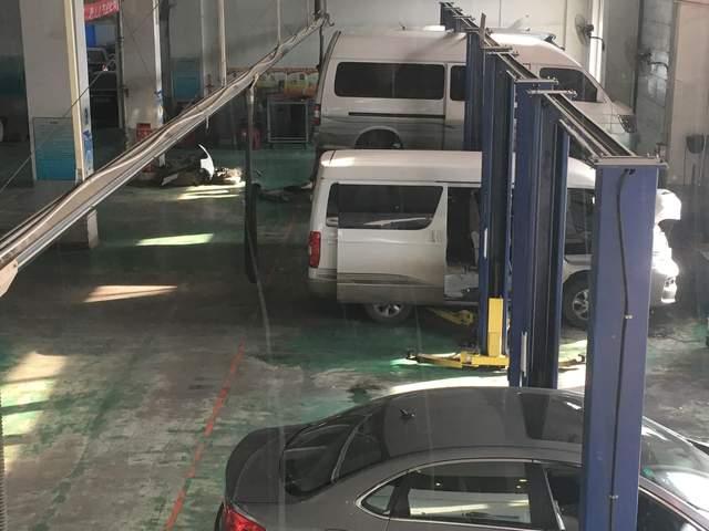 预算20万买二手车，还是买二手豪车，老司机考虑要不要买