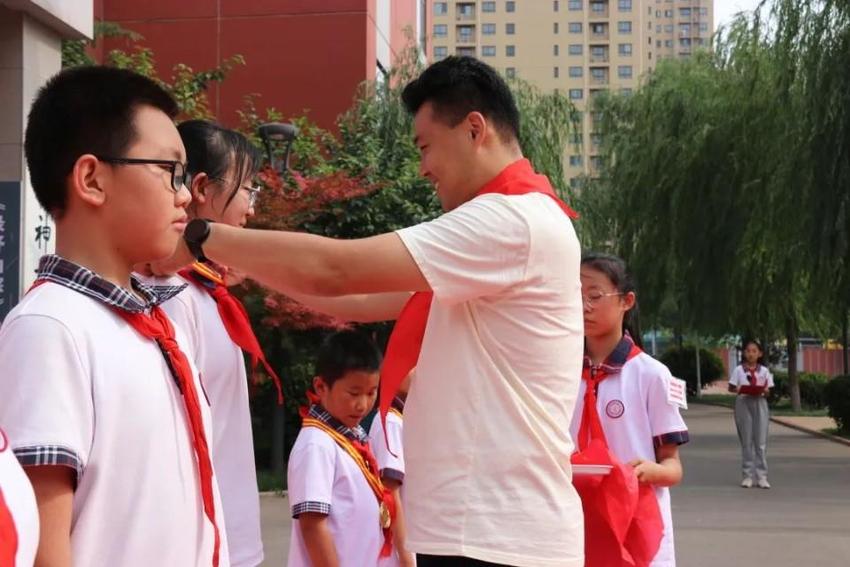 济南市槐荫区培新小学举行书香校园建设活动颁奖仪式